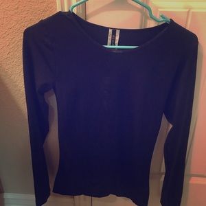 Long sleeve top